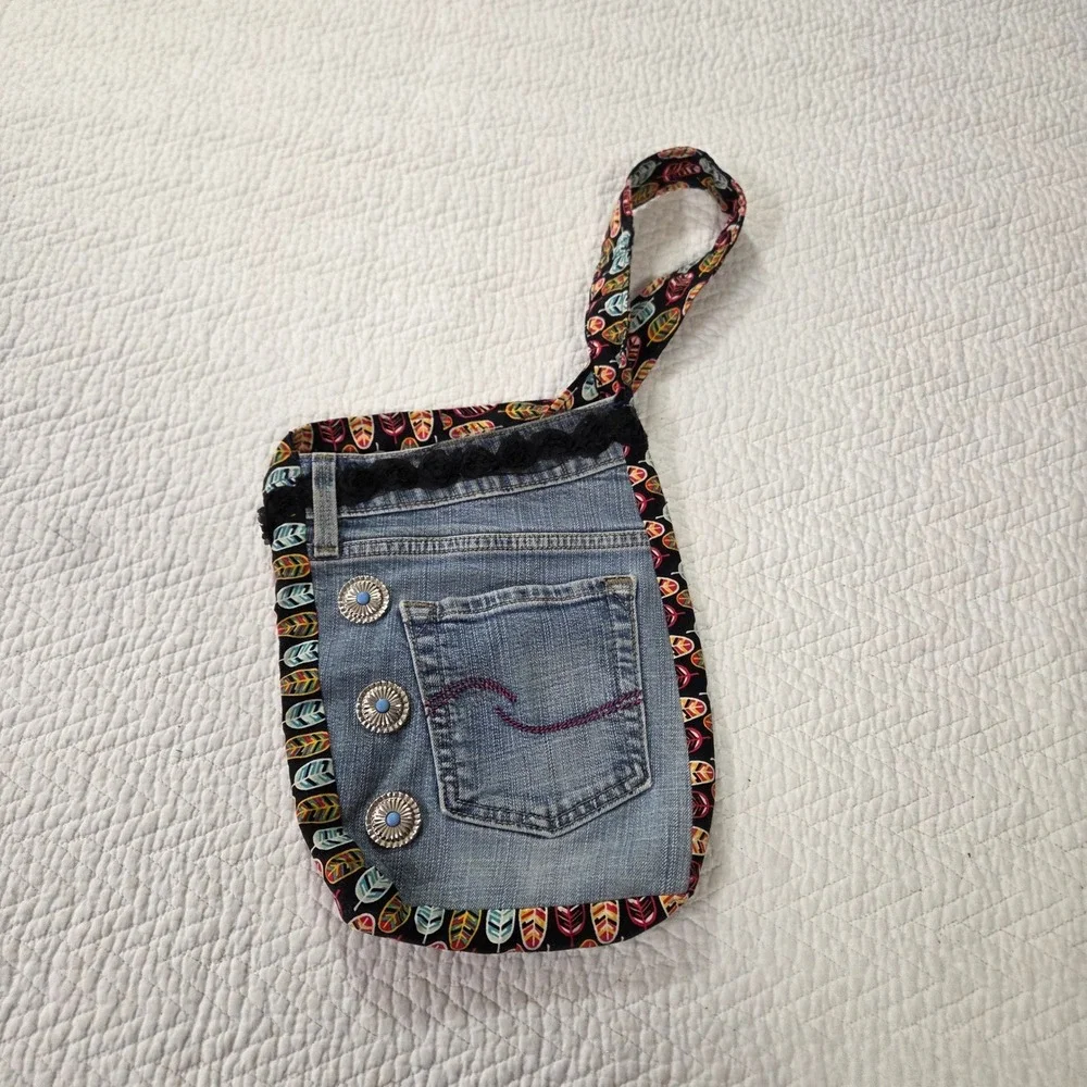 Levi Strauss Upcycled Denim Boho Crossbody Bag Conchos Feather Trim‎ Blue